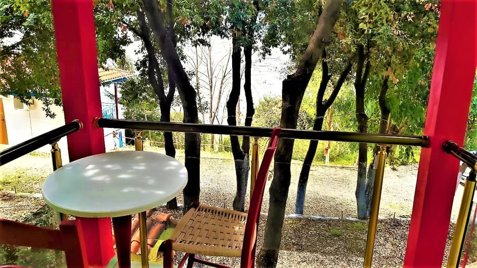 Patio, Day, Garden, View (from property/room), Balcony/Terrace, Dining area, Garden view