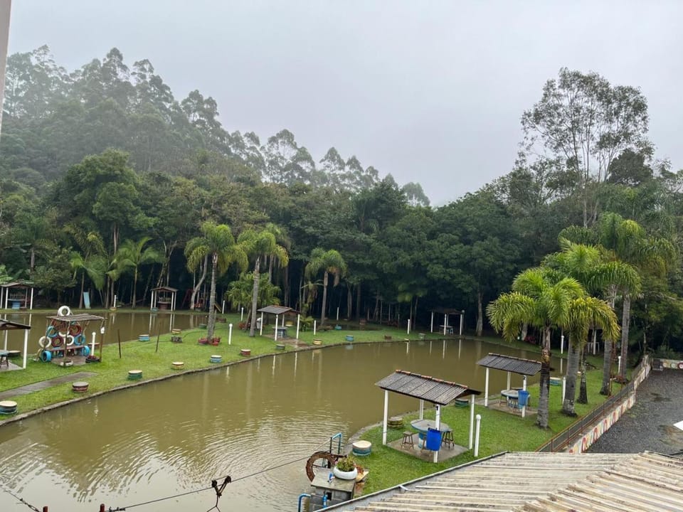 Pesqueiro Restaurante e Pousada Pingo de Ouro Nature lodge in State of São Paulo