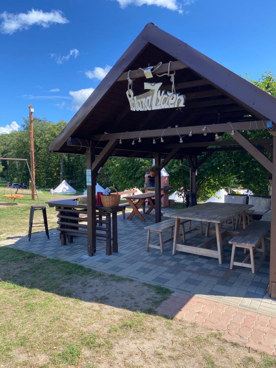 Patio, Natural landscape, Garden, Dining area, Garden view