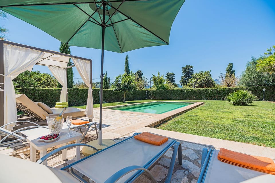 Cuxach Nou Villa in Raiguer