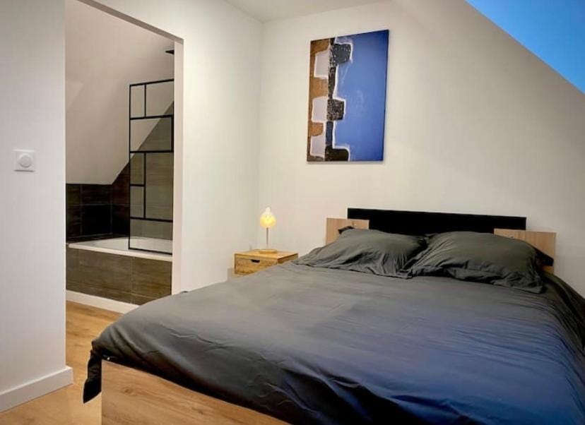 Appartement rénové proche Gare Apartment in Quimper