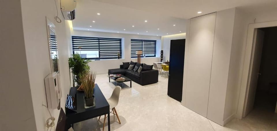 Stylish Central Apartment in Kolonaki (walking distance to Syntagma) Apartment in Athens