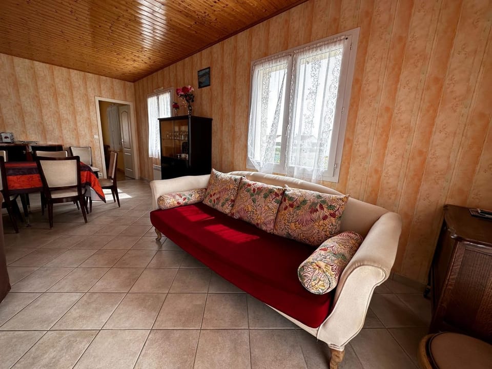 Maison spacieuse 3 chambres avec jardin clos - Animaux admis, parking disponible - FR-1-540-261 House in Notre-Dame-de-Monts