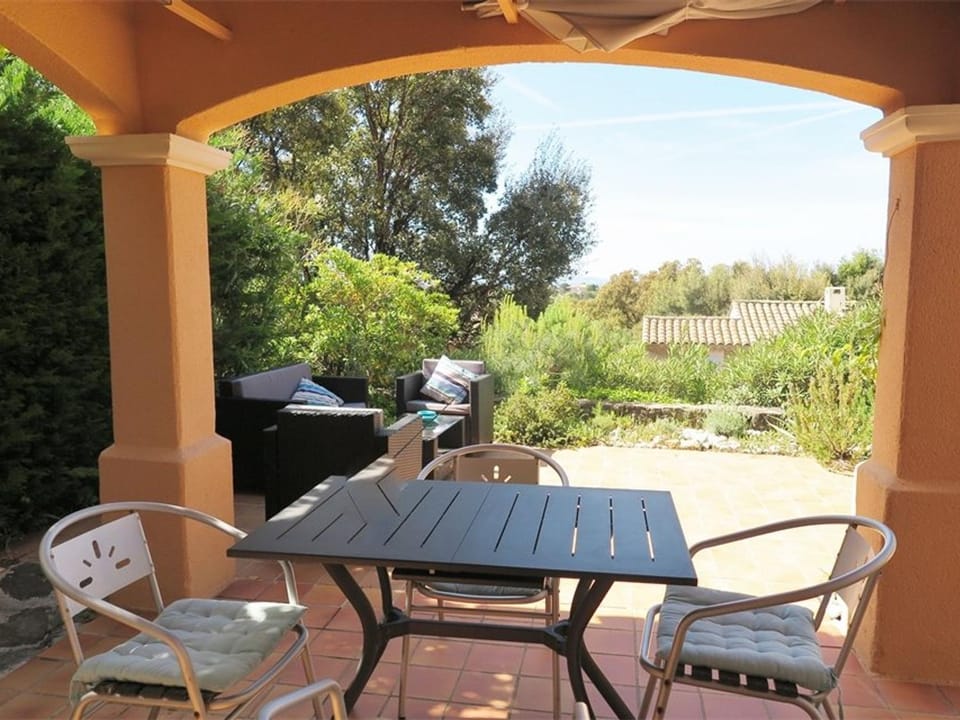 Maison lumineuse avec terrasse, accès piscines, parking privatif – La Croix-Valmer - FR-1-726-22 House in La Croix-Valmer