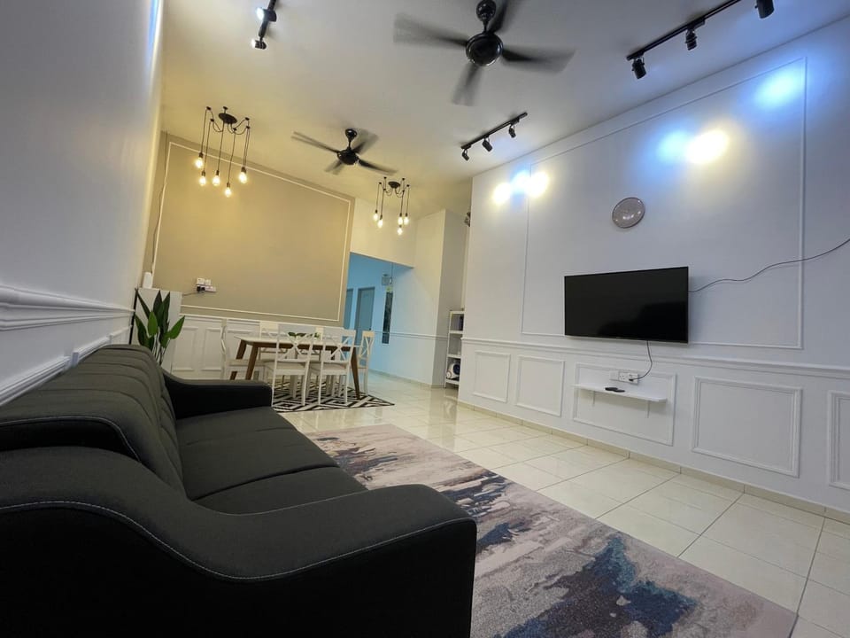 GS24 Muar House in Johor