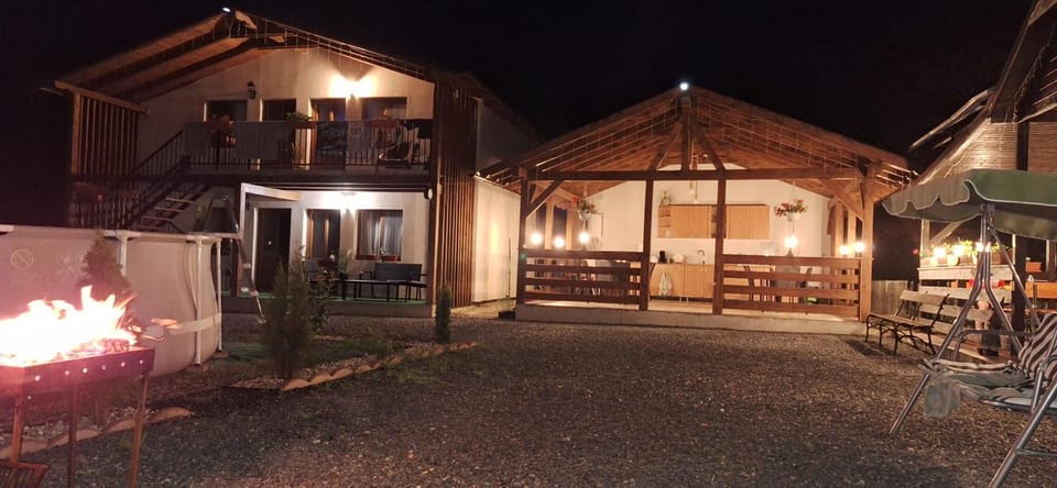 Cabana Oprișor House in Romania