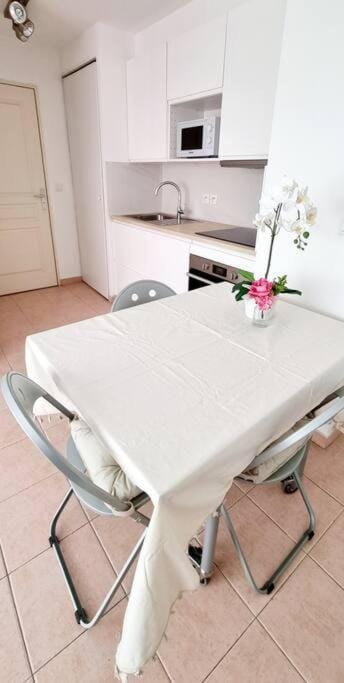 Charmant 2 pieces Apartment in Menton