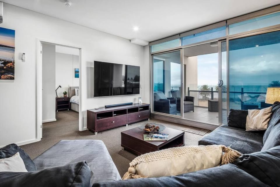Penthouse 406 The Frontage Victor Harbor Apartment in Victor Harbor