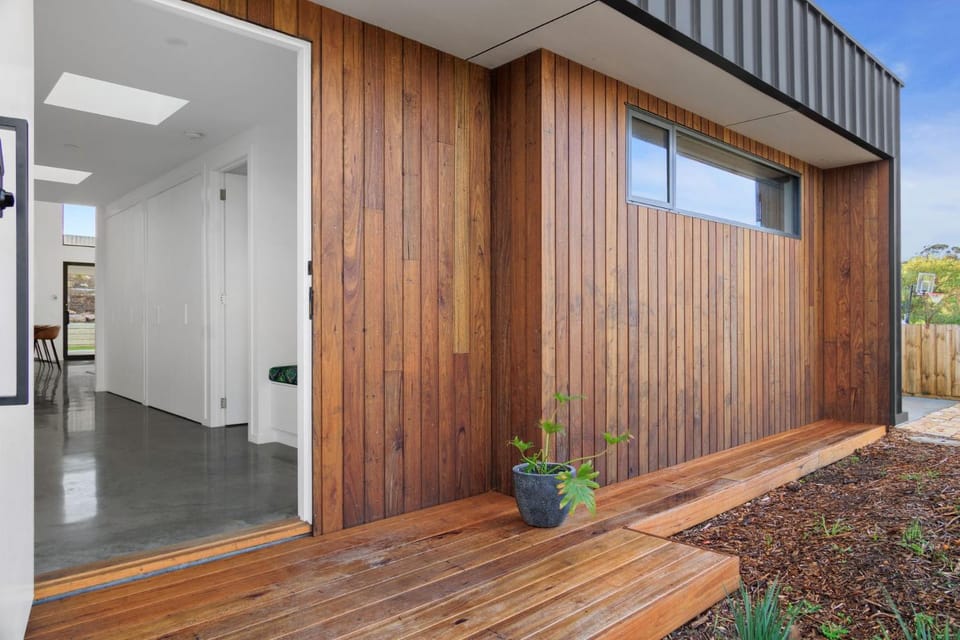 Amongst The Tea Trees House in Inverloch