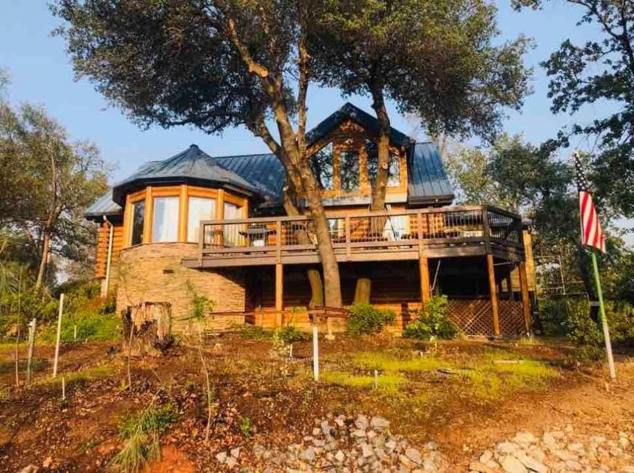 Property building, Natural landscape