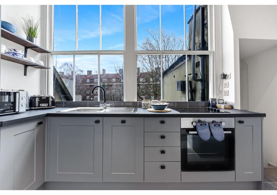 Kitchen or kitchenette, stove