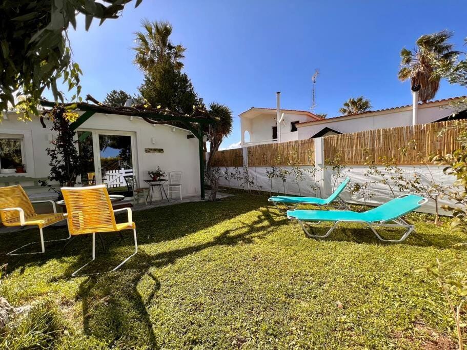 Under the vine garden house Apartment in Decentralized Administration of the Aegean