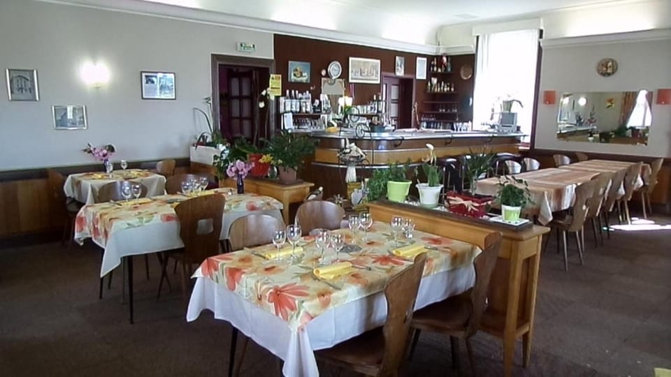 Hotel La Vie En Rose Hotel in Auvergne-Rhône-Alpes