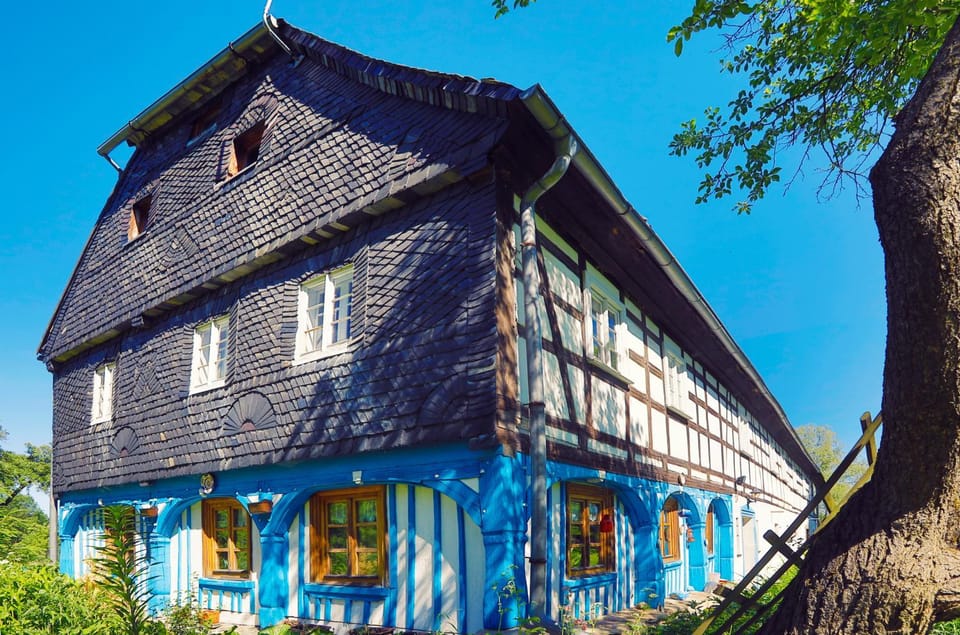 Property building, Day