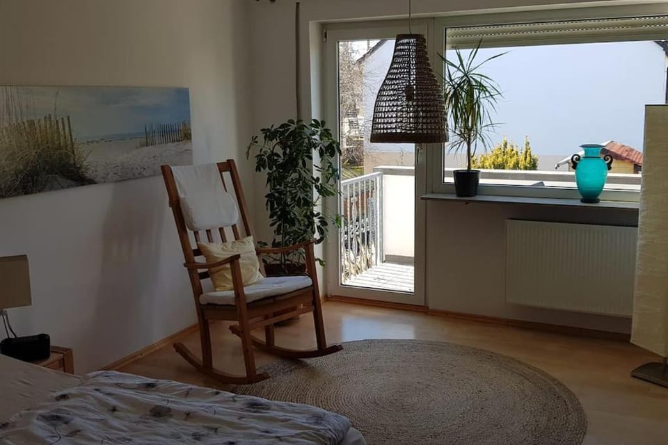 3-Room Apartment in Rowhouse - Oktoberfest, Trade Shows, Business Apartment in Bavaria