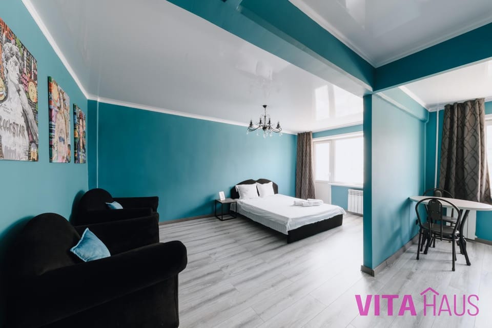 Bed, Living room, Bedroom