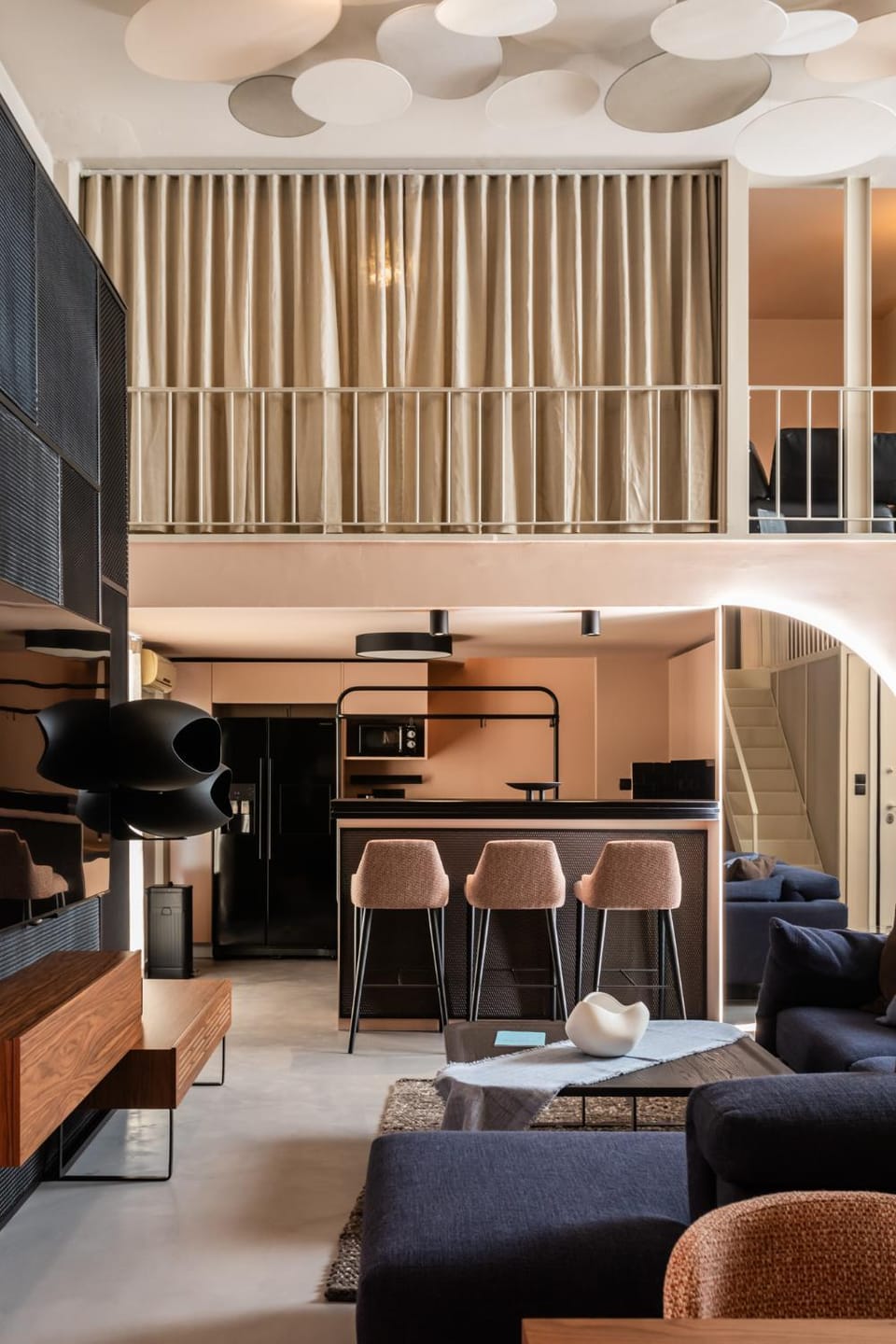 TV and multimedia, Living room, Seating area, kitchen