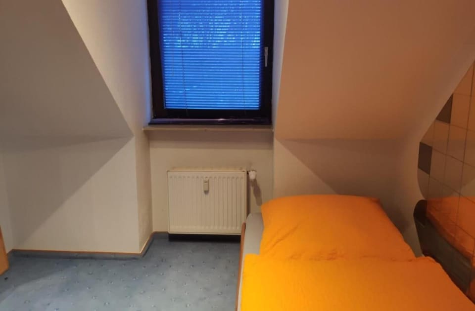 Bed, Photo of the whole room, internet