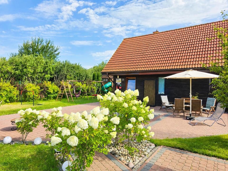 Property building, Garden, Garden view