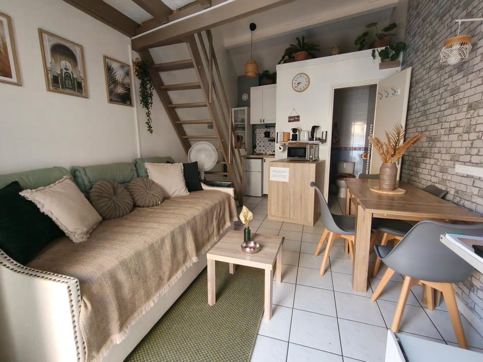 Kedge 5 / au cœur du centre et universités Apartment in Nouvelle-Aquitaine