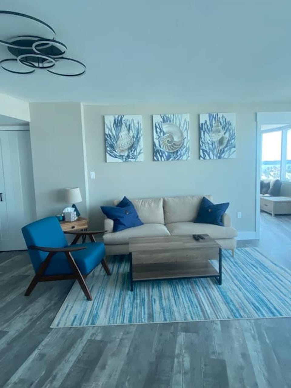 2 Bedroom 2 bath Condo on the Beach on the 8th Floor House in South Daytona