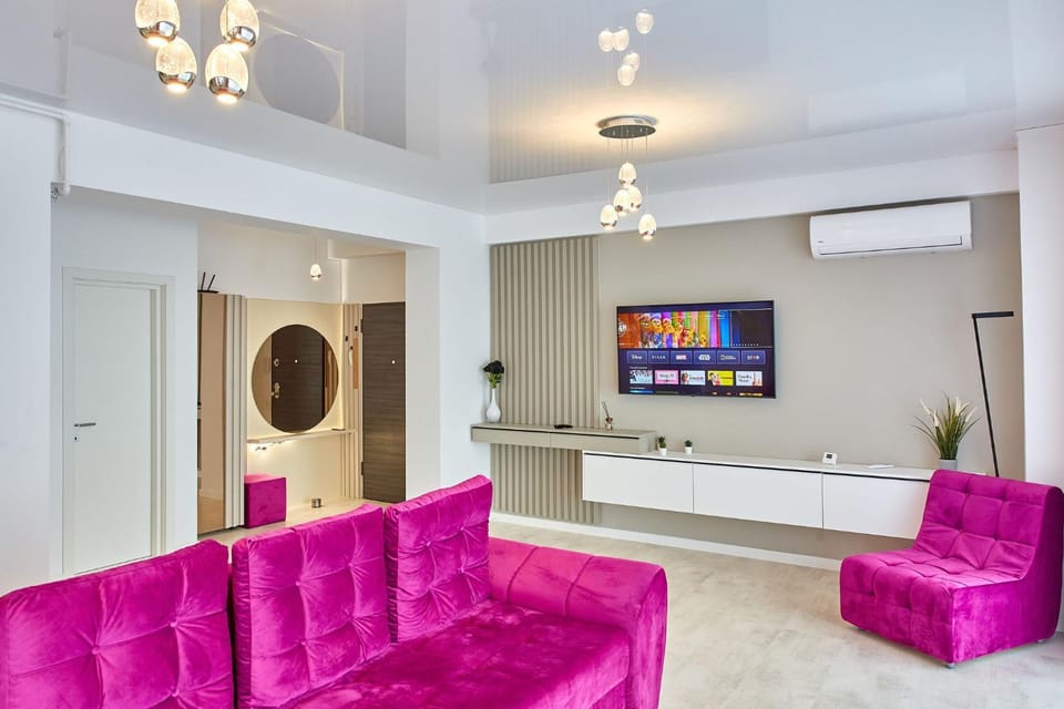TV and multimedia, Living room, Seating area