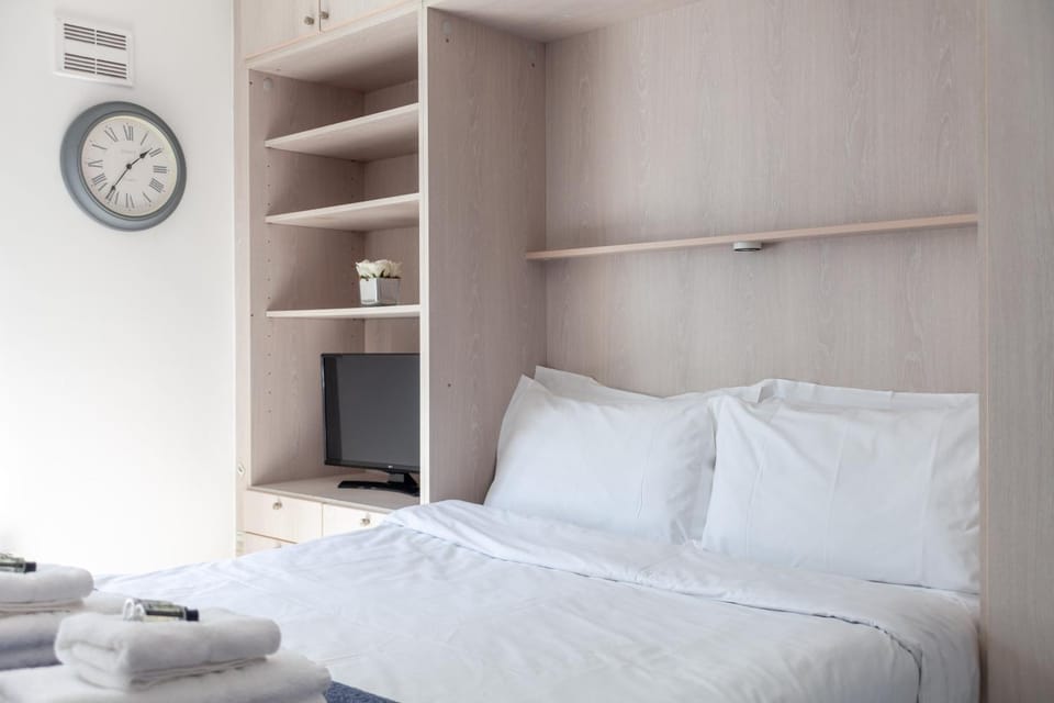 Bed, wardrobe