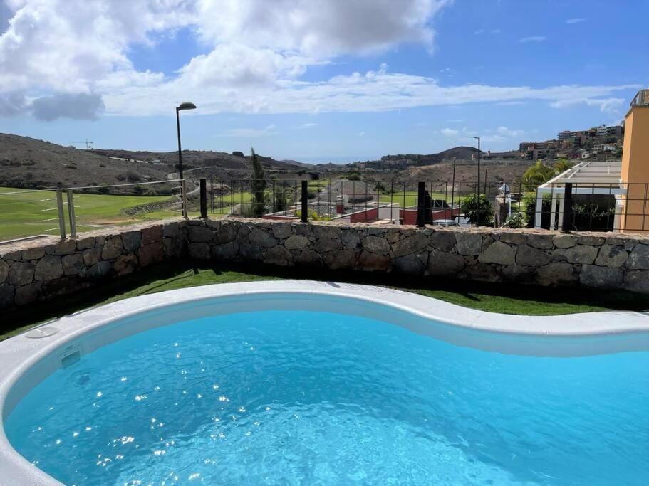 Pool view, Swimming pool