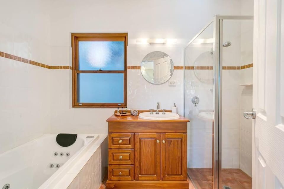 Captains Quarters Goolwa House in Goolwa