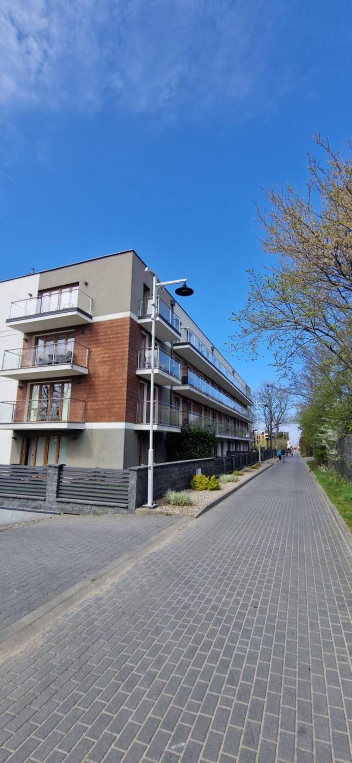 Property building, Day, Street view