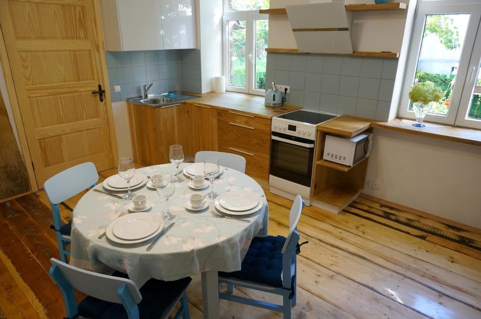 Kitchen or kitchenette, Living room, Dining area