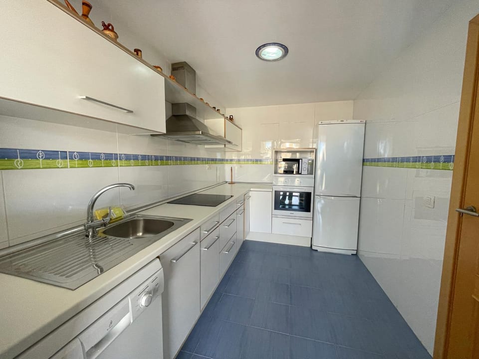Kitchen or kitchenette, minibar, pet friendly, stove