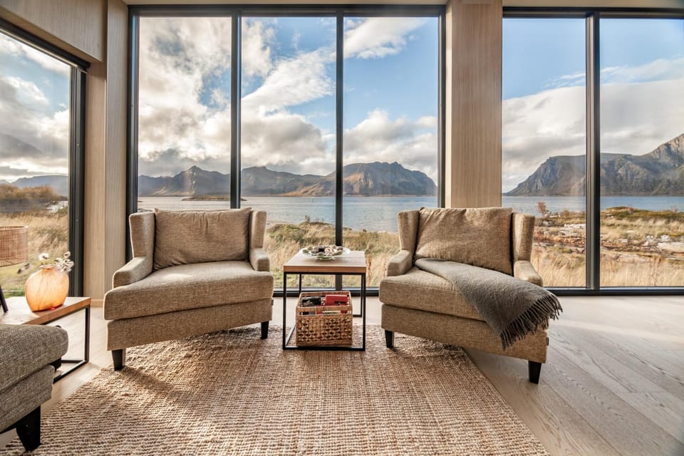 View (from property/room), Living room, Seating area, Mountain view, Sea view