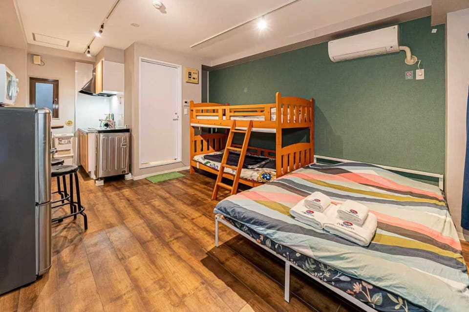 东京中心 新装修温馨宽敞公寓 202交通方便两条地铁直达上野新宿东京 Apartment in Kanagawa Prefecture