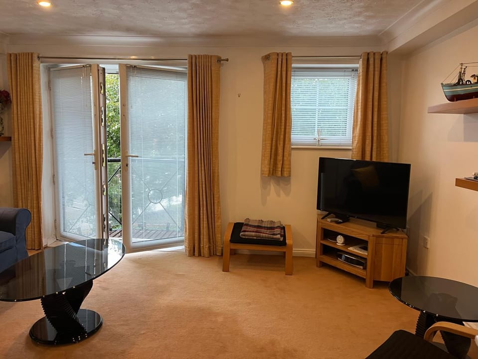 Lounge or bar
