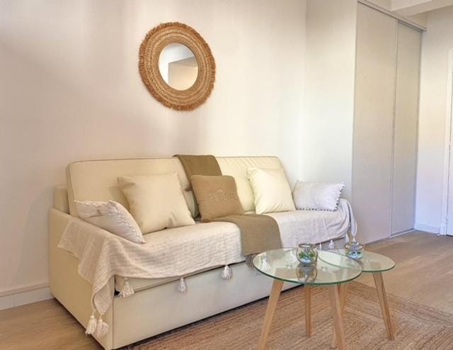 PACA Properties 57A - Studio cosy Apartment in Cannes