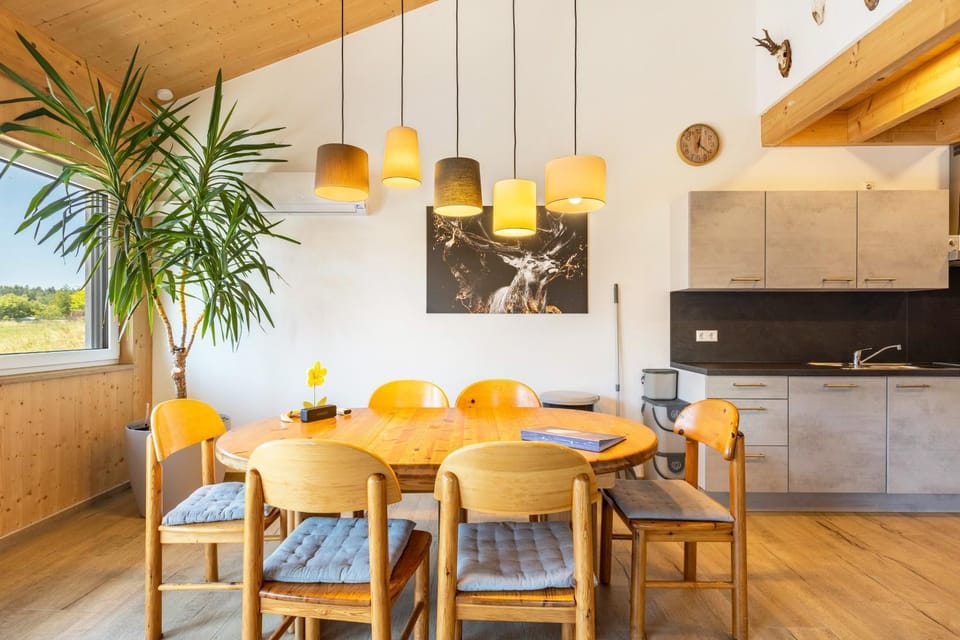 Property building, Kitchen or kitchenette, Living room