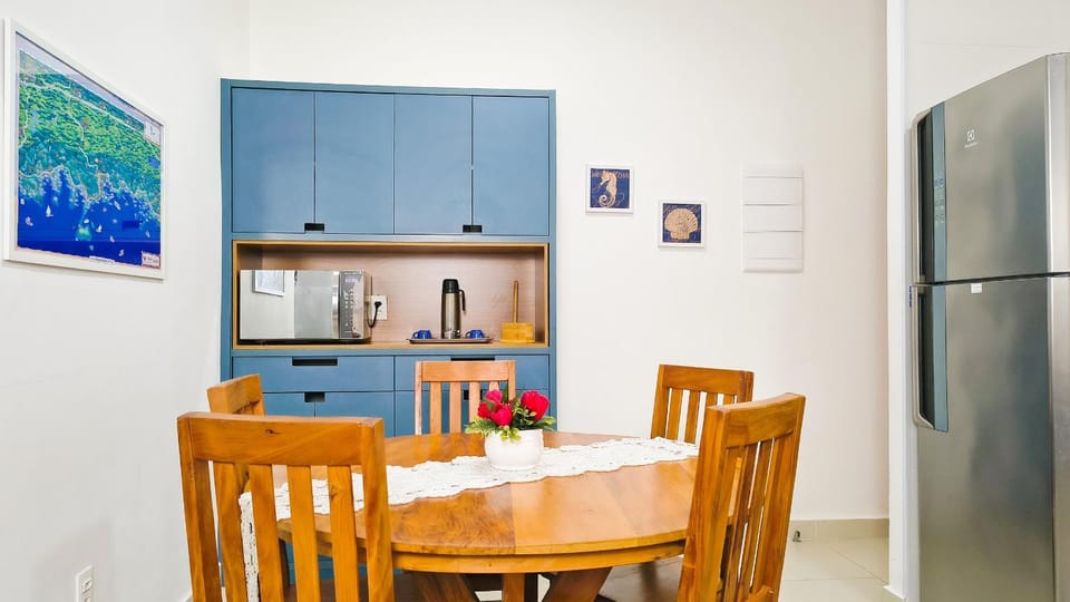 Dining area, Dinner