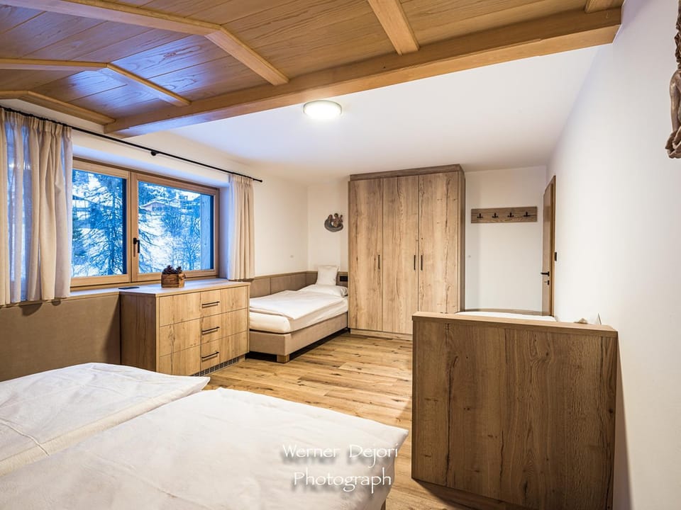 Property building, Living room, Bedroom