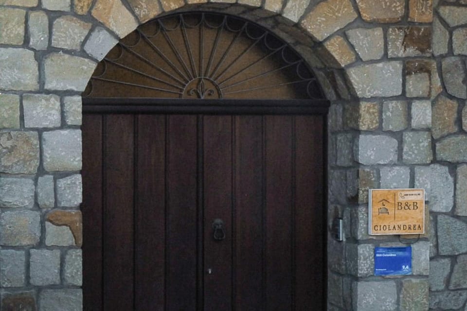 Facade/entrance, Property logo or sign