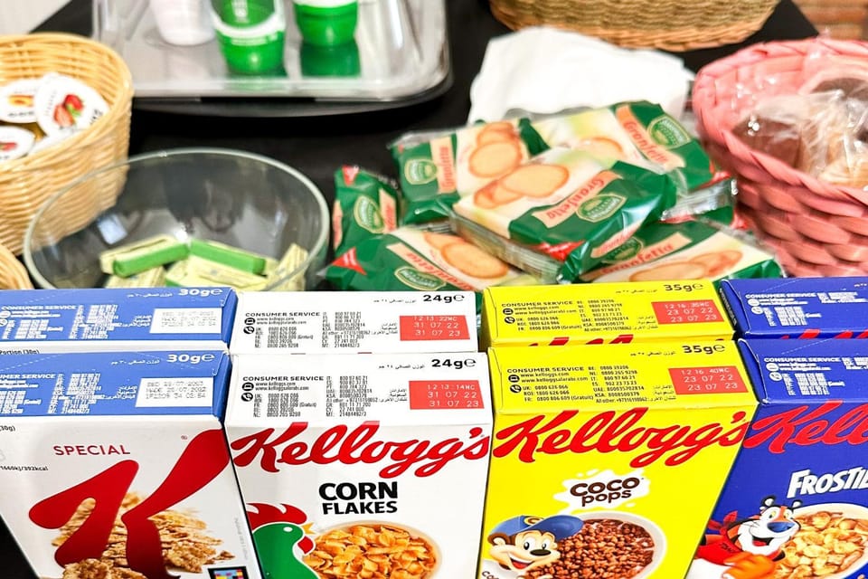 Food and drinks, Food