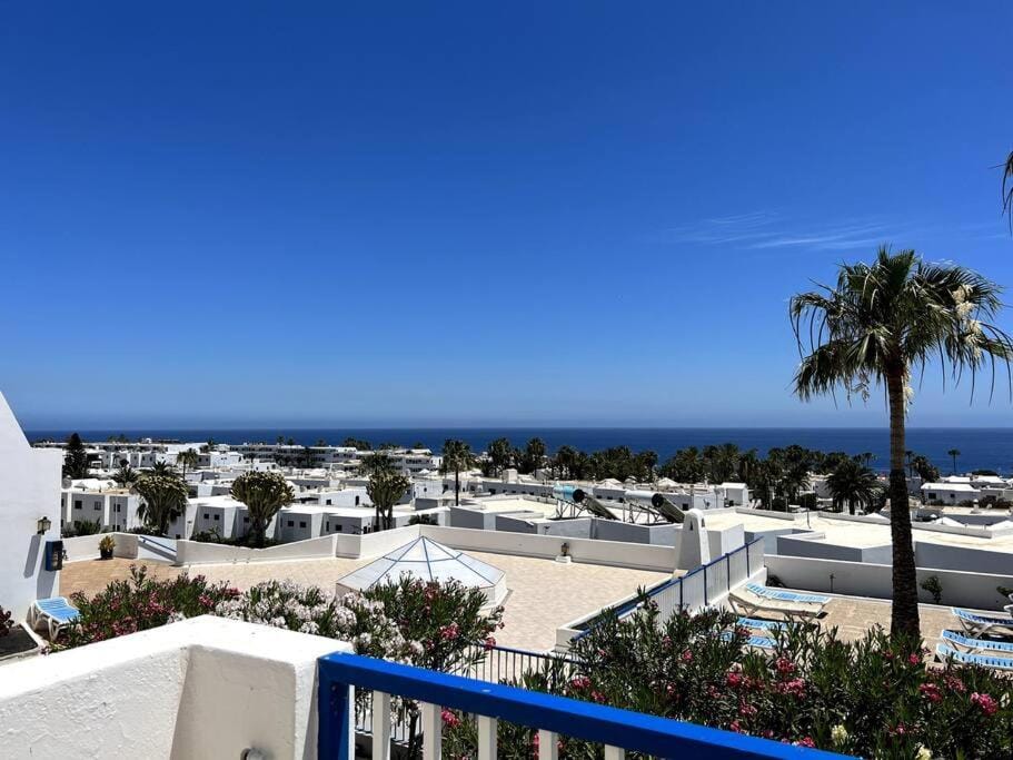 Casa Iris - central apartment with panoramic views Apartment in Puerto del Carmen
