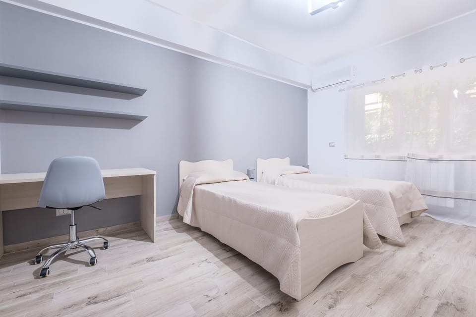 Living room, Bedroom