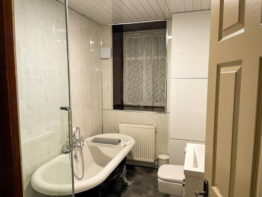 The Nook Crieff - central 2-bed with garden :) Apartment in Scotland