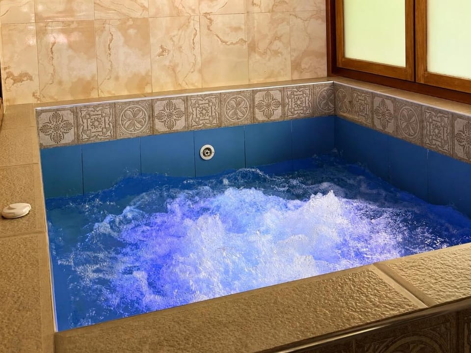 Hot Tub