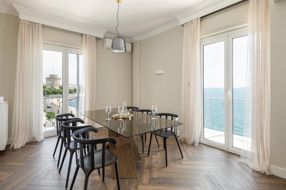 Dining area, Sea view