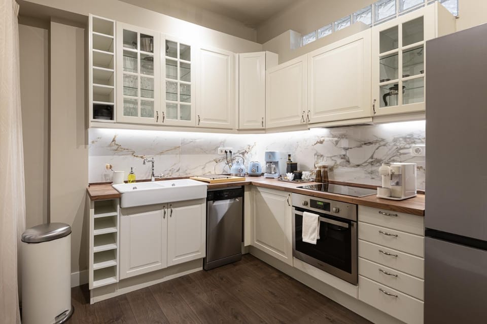 Coffee/tea facilities, Kitchen or kitchenette