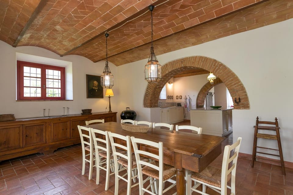 Property building, Kitchen or kitchenette, Living room