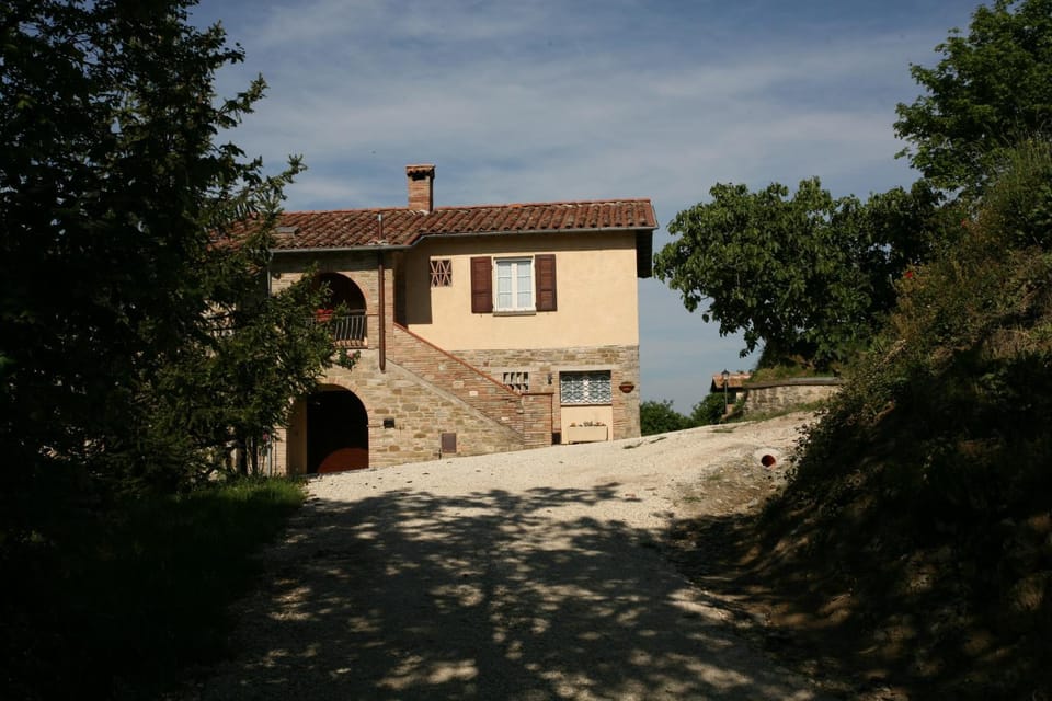 Agriturismo Caiburroni Farm Stay in Umbria