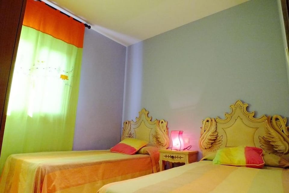 Miami Playa: houses / villas - 4 rooms - 6 persons House in Miami Platja